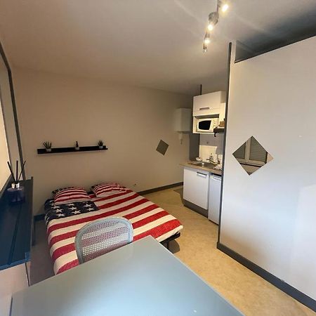 Studio Agreable Et Lumineux Lägenhet Niort Exteriör bild